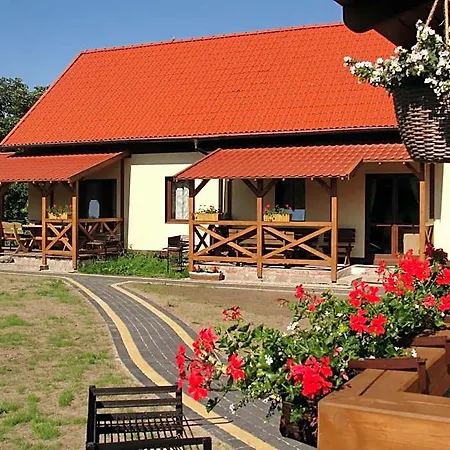I Saracenska 3*