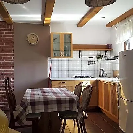 I Saracenska 3*